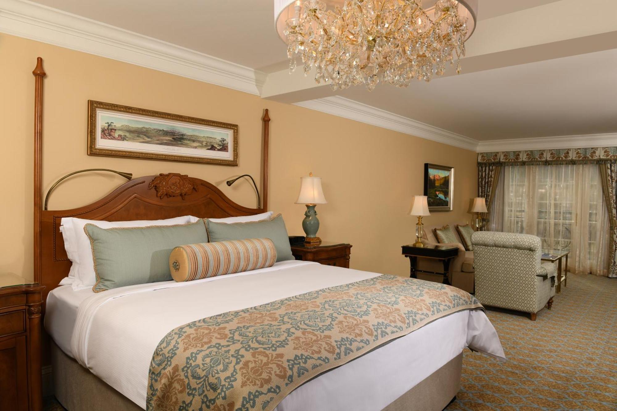 One-Bedroom Suite,1537871770:JPEG