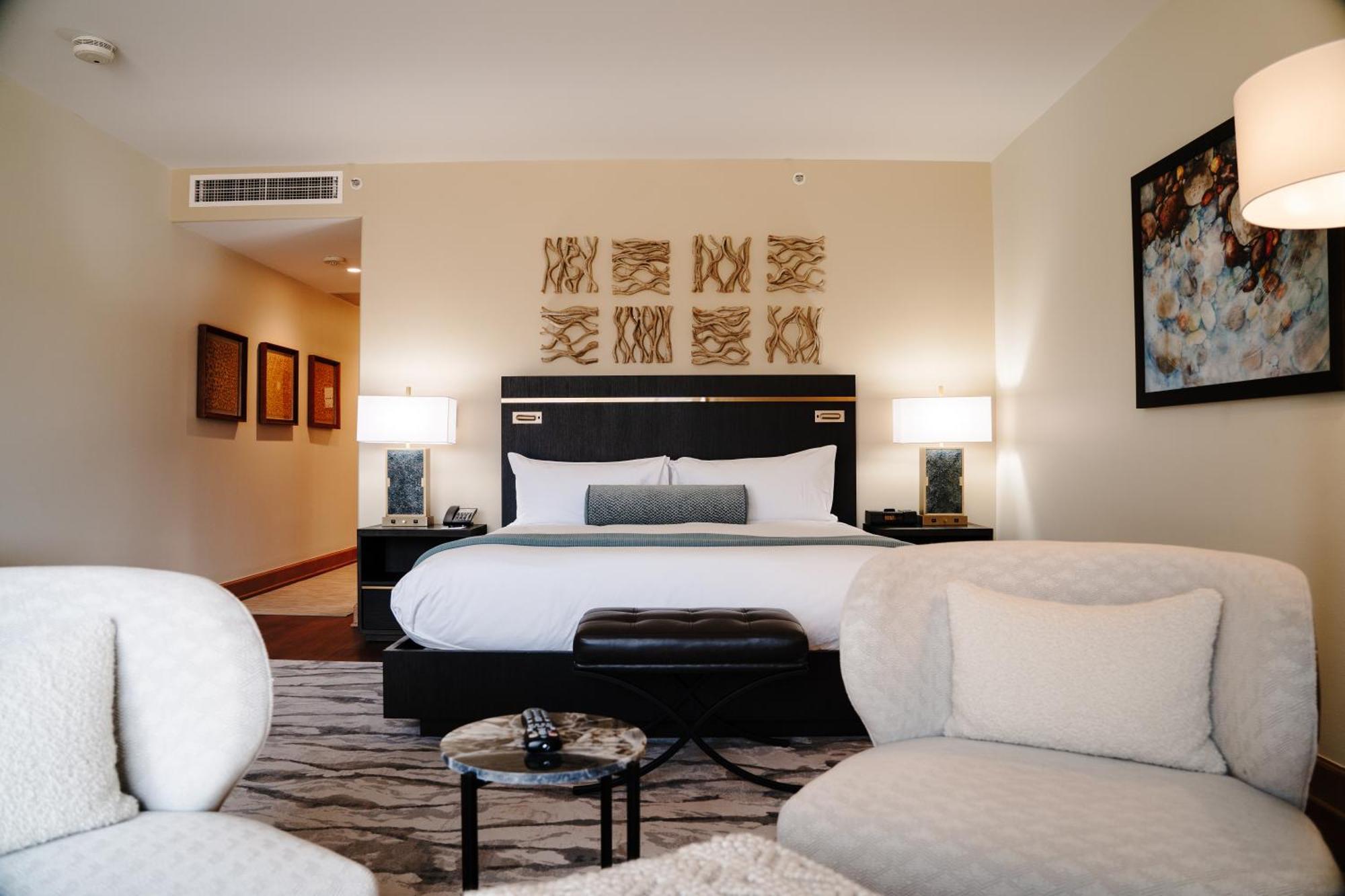 Junior Suite,1622032453:JPEG